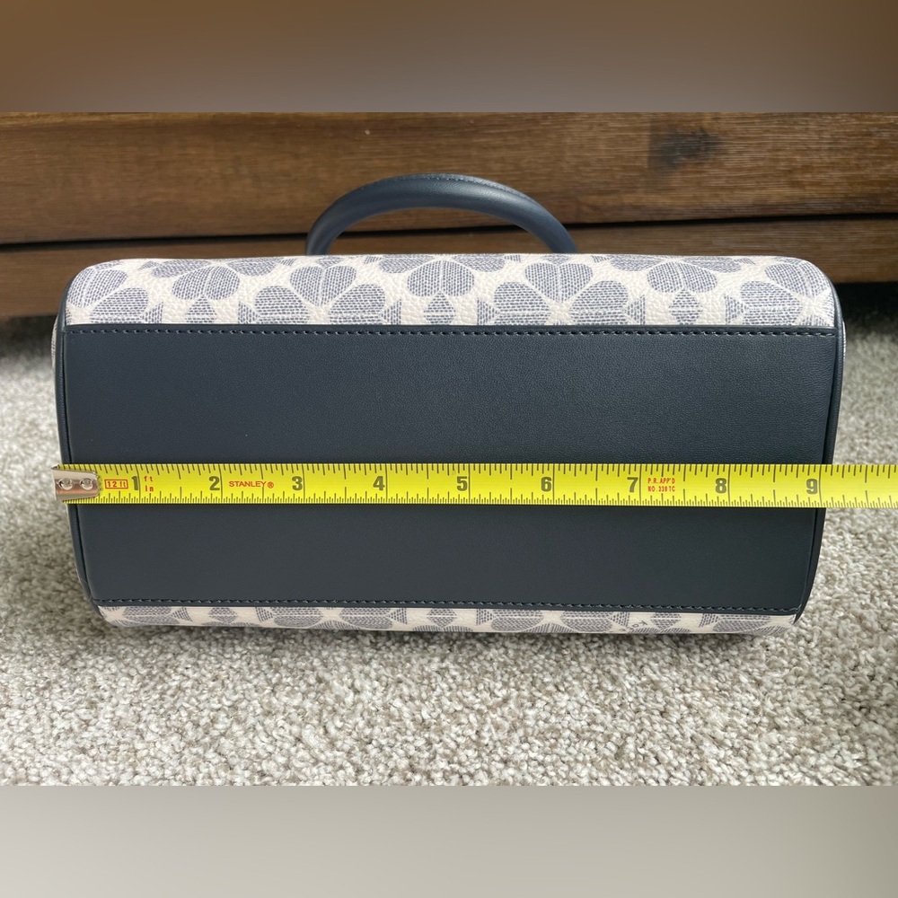 Kate Spade Spade Flower Dolly Duffle with Signature Spade Flower Wallet - Picture 6 of 9